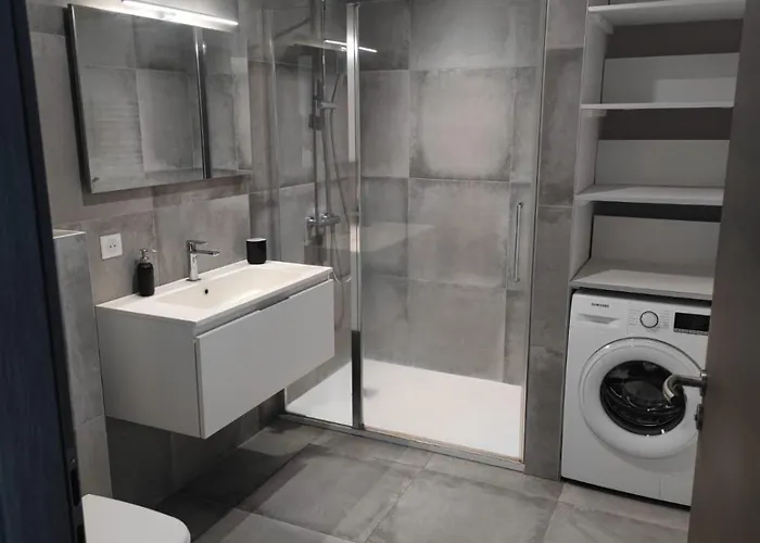 Bel Spacieux A Porto-vecchio, 10min A Pieds Du Centre Appartement *